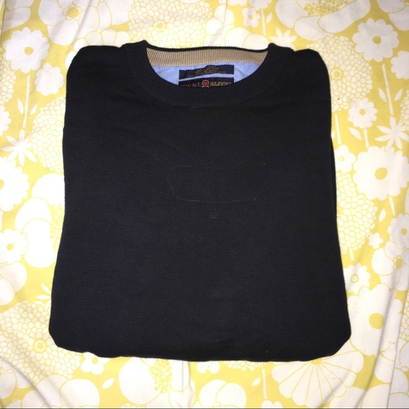 EUC TH Golf Pullover Sweater - Picture 2 of 4